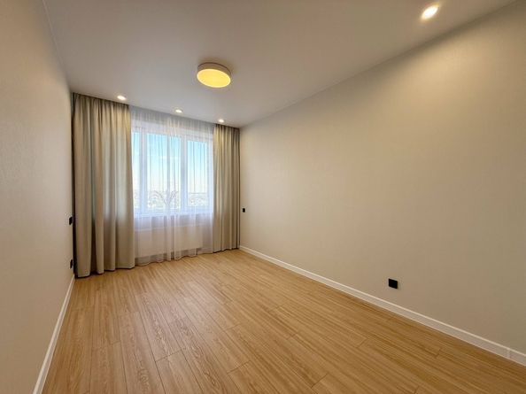 
  Продается 3-комн. квартира 63 м², в ЖК Квартал Стрижи, 3 очередь, дом 2. Фото 8.