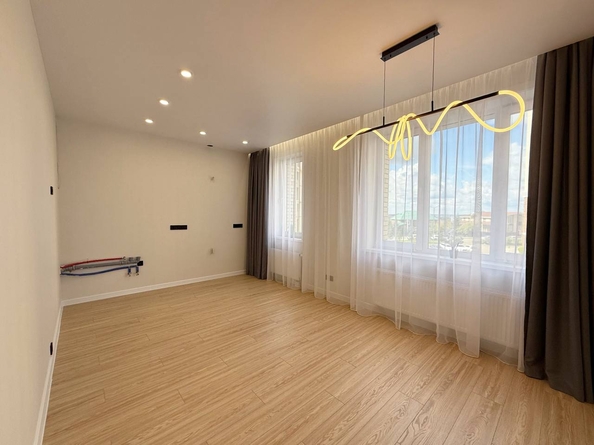 
  Продается 4-комн. квартира 78.1 м², в ЖК Квартал Стрижи, 3 очередь, дом 1. Фото 5.