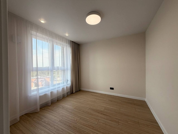 
  Продается 3-комн. квартира 58 м², в ЖК Стрижи Сити, блок-секции 6,7. Фото 8.