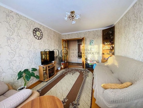 
   Продам 2-комнатную, 51.2 м², Сибиряков-Гвардейцев ул, 1

. Фото 1.