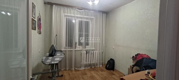 
   Продам 3-комнатную, 64.8 м², Стахановская 1-я ул, 8

. Фото 10.
