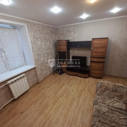 
   Продам 2-комнатную, 42 м², Юрия Смирнова пер, 30

. Фото 7.