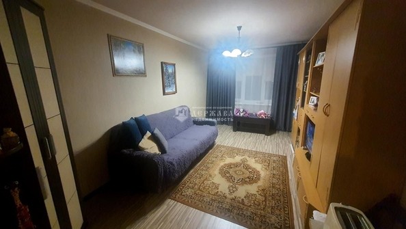 
   Продам 1-комнатную, 23 м², Сибиряков-Гвардейцев (2/3-Л) тер, 21

. Фото 10.