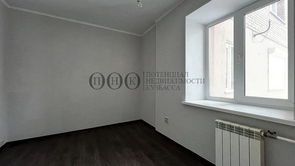 
   Продам 1-комнатную, 36.4 м², Комсомольский пр-кт, 25

. Фото 5.