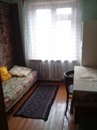
   Продам 2-комнатную, 47.9 м², Гагарина ул, 148

. Фото 4.