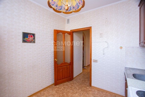 
   Продам 2-комнатную, 54.1 м², Советская ул, 1

. Фото 2.