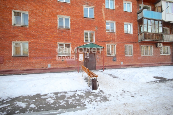 
   Продам 2-комнатную, 41 м², Сибиряков-Гвардейцев ул, 12

. Фото 18.