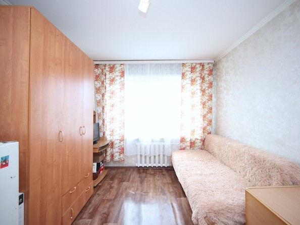 
   Продам 1-комнатную, 16.6 м², Сибиряков-Гвардейцев (2/3-Л) тер, 19

. Фото 7.