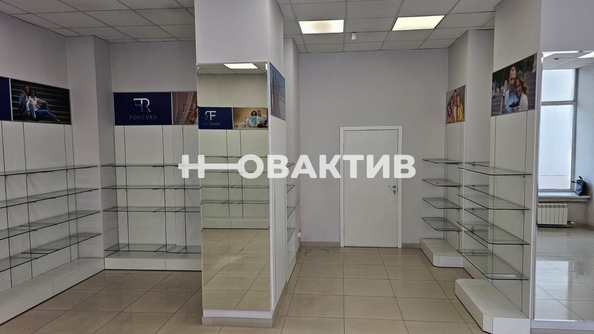 
   Продам помещение свободного назначения, 195.4 м², Ленина ул, 39

. Фото 10.