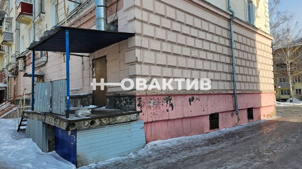 
   Продам помещение свободного назначения, 195.4 м², Ленина ул, 39

. Фото 21.