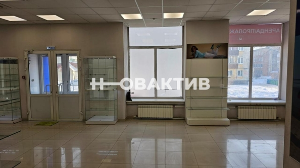 
   Сдам помещение свободного назначения, 195.4 м², Ленина ул, 39

. Фото 2.