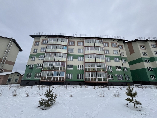 
   Продам 3-комнатную, 70.8 м², Баварская ул, кор.1

. Фото 2.