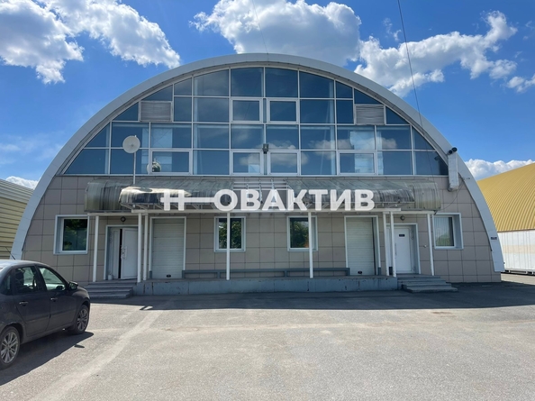 
   Сдам торговое помещение, 230 м², Строителей пр-кт, 16

. Фото 11.