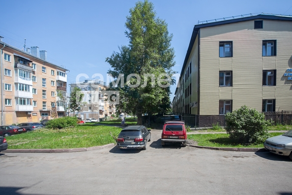 
   Продам 3-комнатную, 55.1 м², Патриотов ул, 2

. Фото 2.