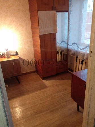 
   Продам 2-комнатную, 40 м², Дзержинского ул, 13

. Фото 5.