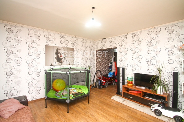 
  Продается 3-комн. квартира, 63 м², Беломорский 1-й пер, д. 7
. Фото 2.