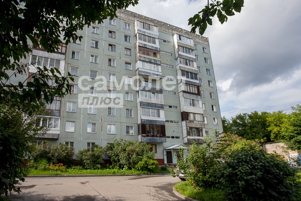 
   Продам 3-комнатную, 62.8 м², Строителей б-р, 52а

. Фото 33.