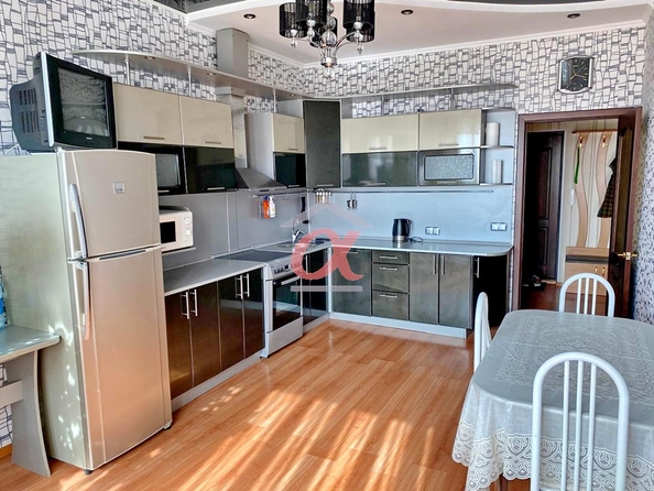 
  Продается 2-комн. квартира, 78.4 м², Марковцева ул, д. 10
. Фото 5.