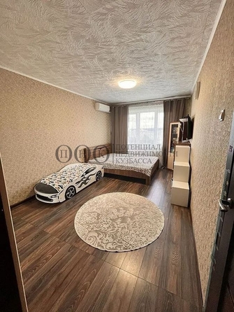 
   Продам 1-комнатную, 34.2 м², Строителей б-р, 52

. Фото 5.