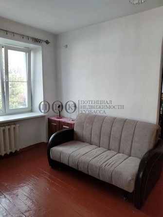 
   Продам 1-комнатную, 31.9 м², Леонова ул, 20

. Фото 1.