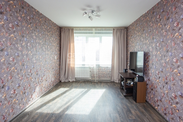 
   Продам 3-комнатную, 61 м², Октябрьский пр-кт, 64а

. Фото 3.