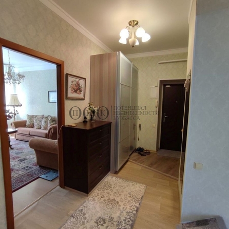 
   Продам 3-комнатную, 68.7 м², Черняховского ул, 1

. Фото 2.