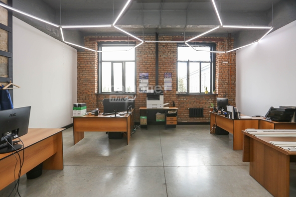 
  Продается офис, 45.9 м², 50 лет Октября ул, д. 1
. Фото 9.