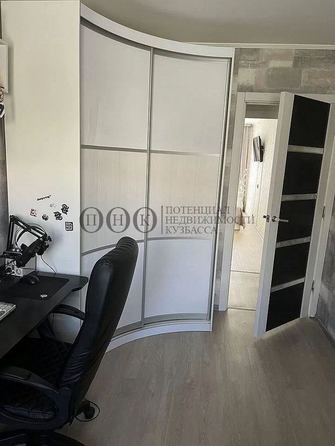 
   Продам 3-комнатную, 57.7 м², Волгоградская ул, 11

. Фото 13.