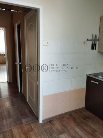 
   Продам 3-комнатную, 63 м², Мичурина ул, 132

. Фото 10.