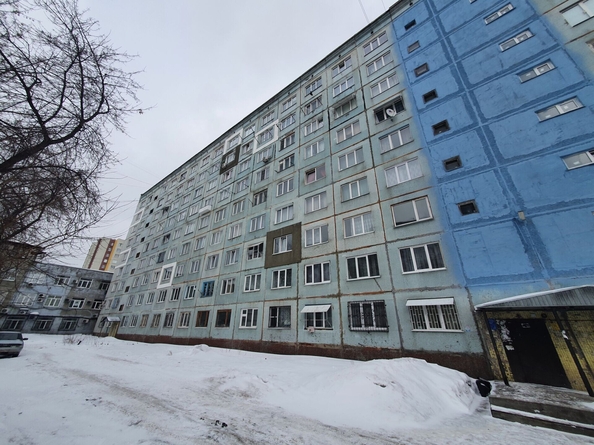 
   Продам 1-комнатную, 16.7 м², Ленина пр-кт, корпус б

. Фото 2.