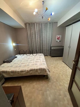 
   Продам 4-комнатную, 108 м², Ноградская ул, 32

. Фото 1.