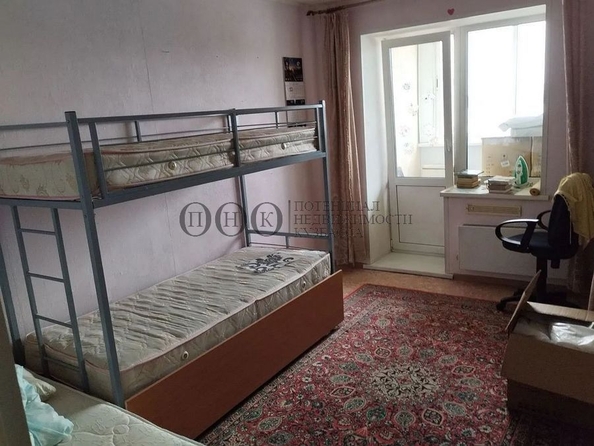 
   Продам 3-комнатную, 73.3 м², Свободы тер, 31

. Фото 2.