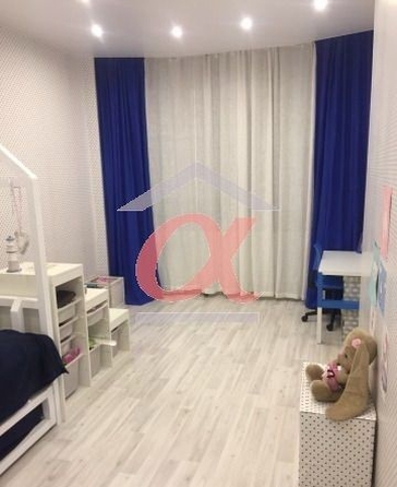 
   Продам 3-комнатную, 77.2 м², Свободы тер, 3

. Фото 2.