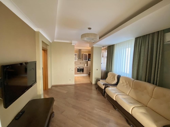 
   Продам 3-комнатную, 76 м², Терешковой (АВТО) тер, 18А

. Фото 2.