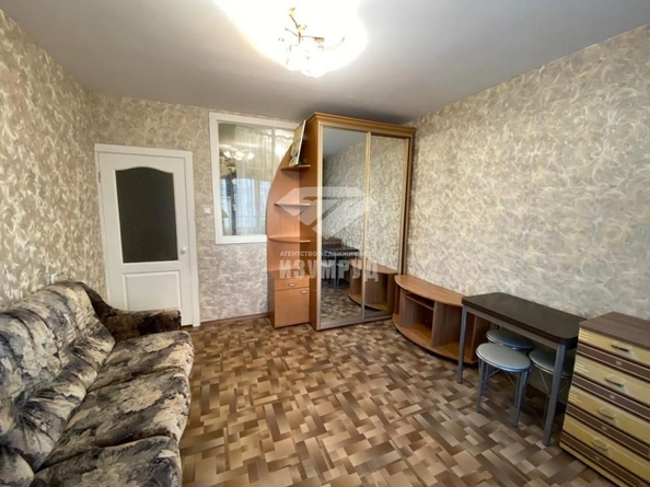 
   Продам 2-комнатную, 35 м², Шахтеров (Гравелит) тер, 60

. Фото 3.