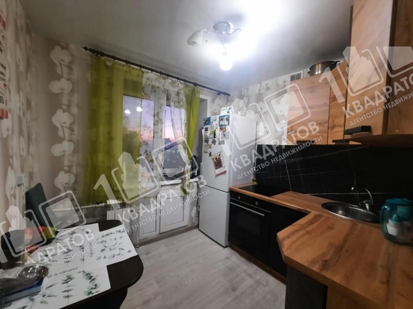 
   Продам 1-комнатную, 31.2 м², Шахтеров (Гравелит) тер, 45

. Фото 7.