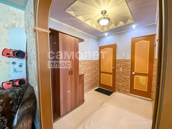 
   Продам 3-комнатную, 61.6 м², Дзержинского ул, 18

. Фото 6.