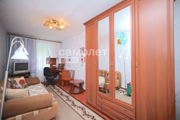 
   Продам 3-комнатную, 57.7 м², Октябрьский проезд, 6

. Фото 4.