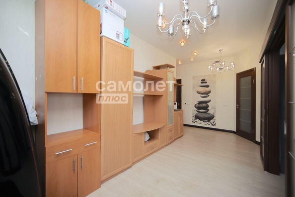 
   Продам 3-комнатную, 93 м², Окружная ул, 32

. Фото 2.