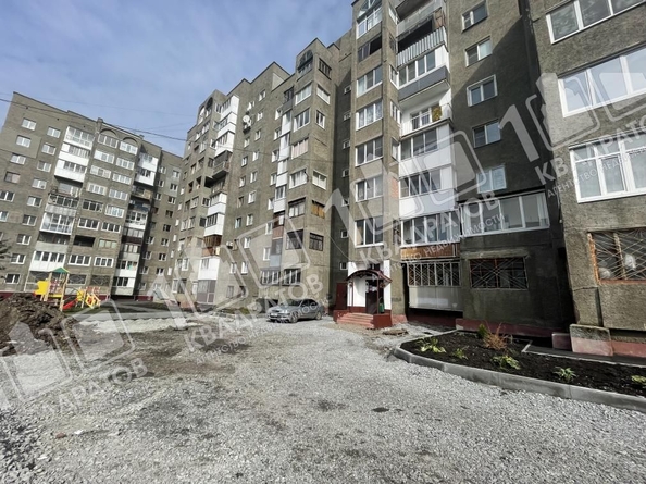 
   Продам 2-комнатную, 48.9 м², Веры Волошиной тер, 30

. Фото 2.