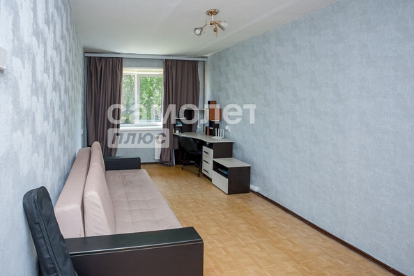 
   Продам 2-комнатную, 42.4 м², Сибиряков-Гвардейцев (2/3-Л) тер, 8

. Фото 7.