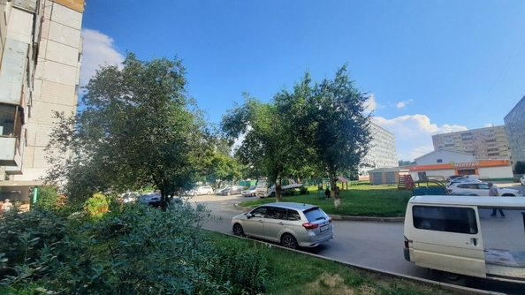 
   Продам 4-комнатную, 73.1 м², Шахтеров (Гравелит) тер, 85А

. Фото 7.