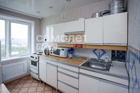 
   Продам 3-комнатную, 62 м², Ленина (Горняк) тер, 134

. Фото 3.