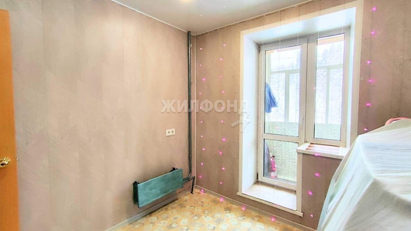 
   Продам 1-комнатную, 35.1 м², Макаренко ул, 12

. Фото 2.