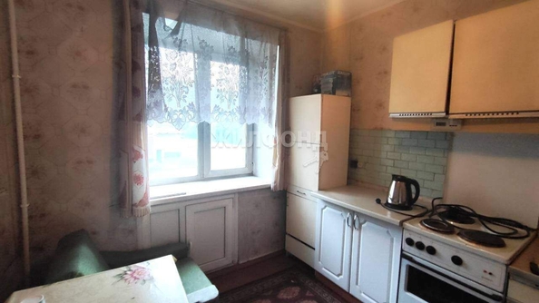 
   Продам 1-комнатную, 31.8 м², Макаренко ул, 10

. Фото 6.