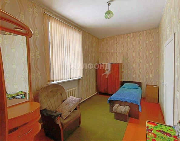 
   Продам 3-комнатную, 62.1 м², Ленина ул, 145

. Фото 5.