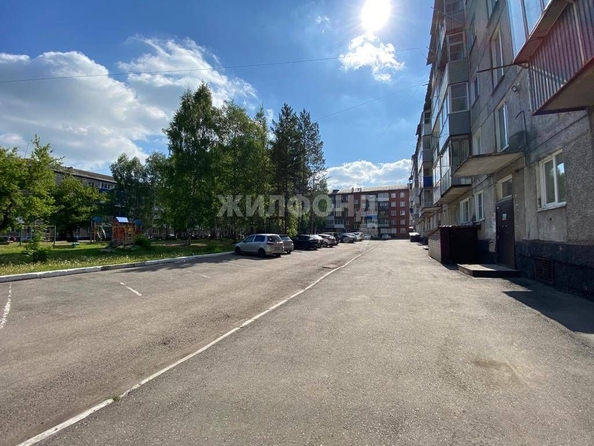 
   Продам 2-комнатную, 48 м², Победы ул, 42

. Фото 7.