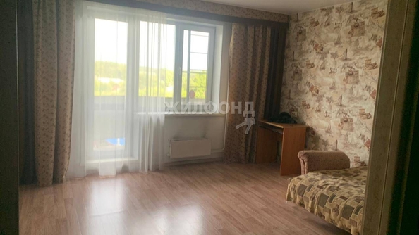 
   Продам 2-комнатную, 53 м², Братьев Сизых  ул, 10А

. Фото 9.