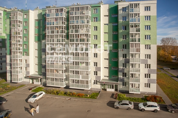 
   Продам 3-комнатную, 60.5 м², Молодежный пр-кт, 27

. Фото 24.