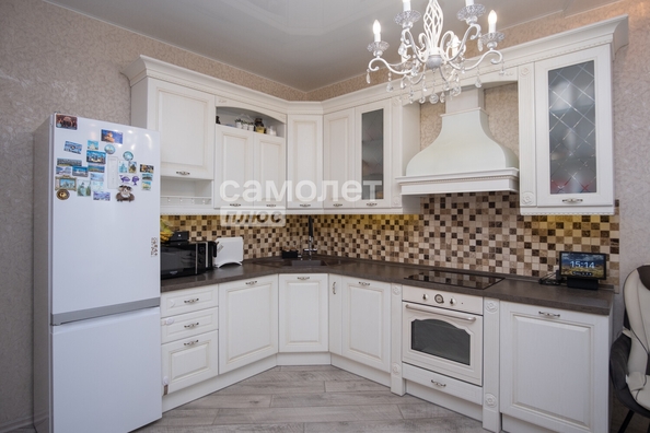 
  Продается 3-комн. квартира, 92.8 м², Осенний б-р, д. 8
. Фото 10.